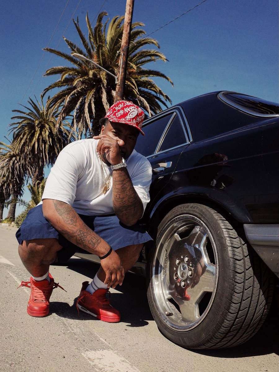 Jackie Chan tweet media