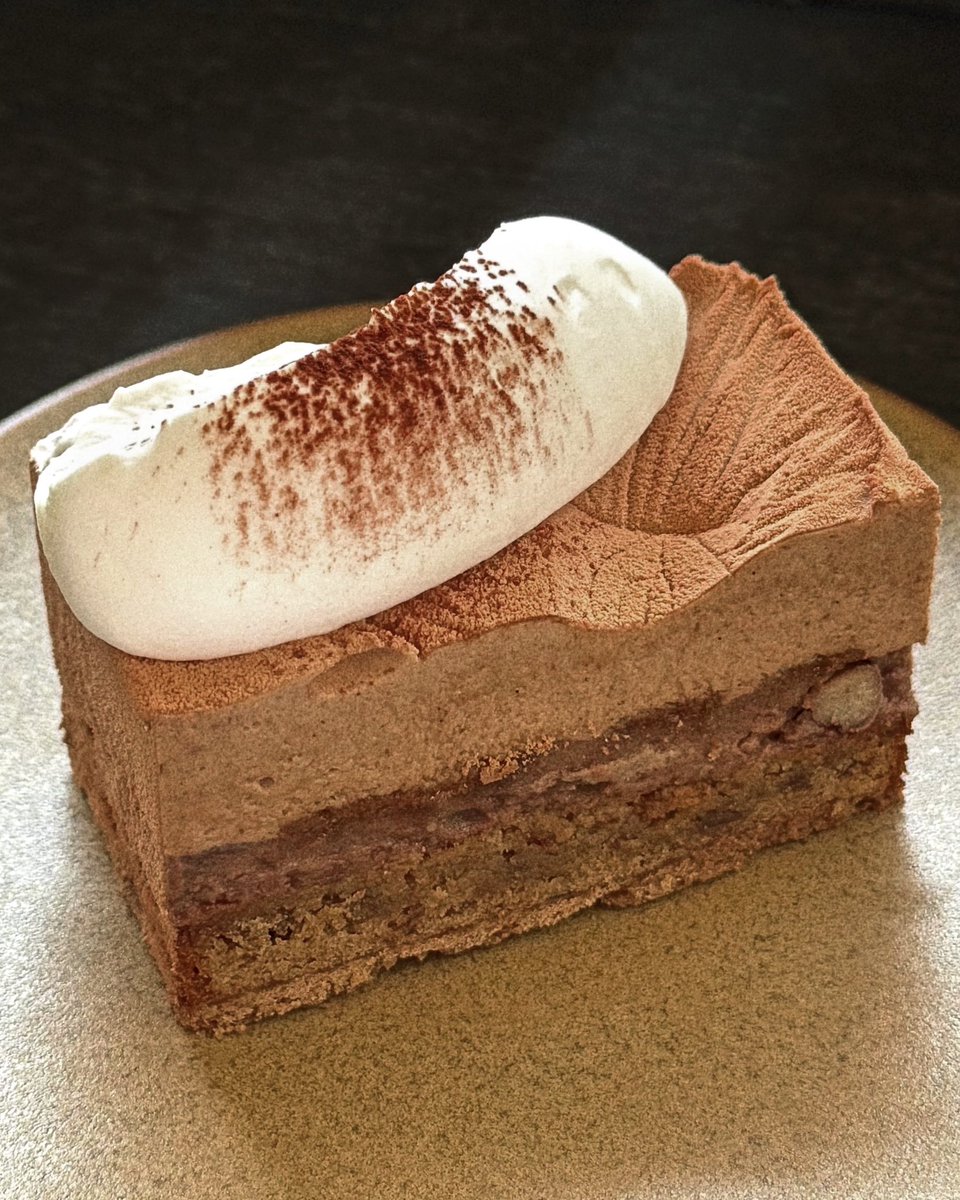 밥 묵는 無 tweet media