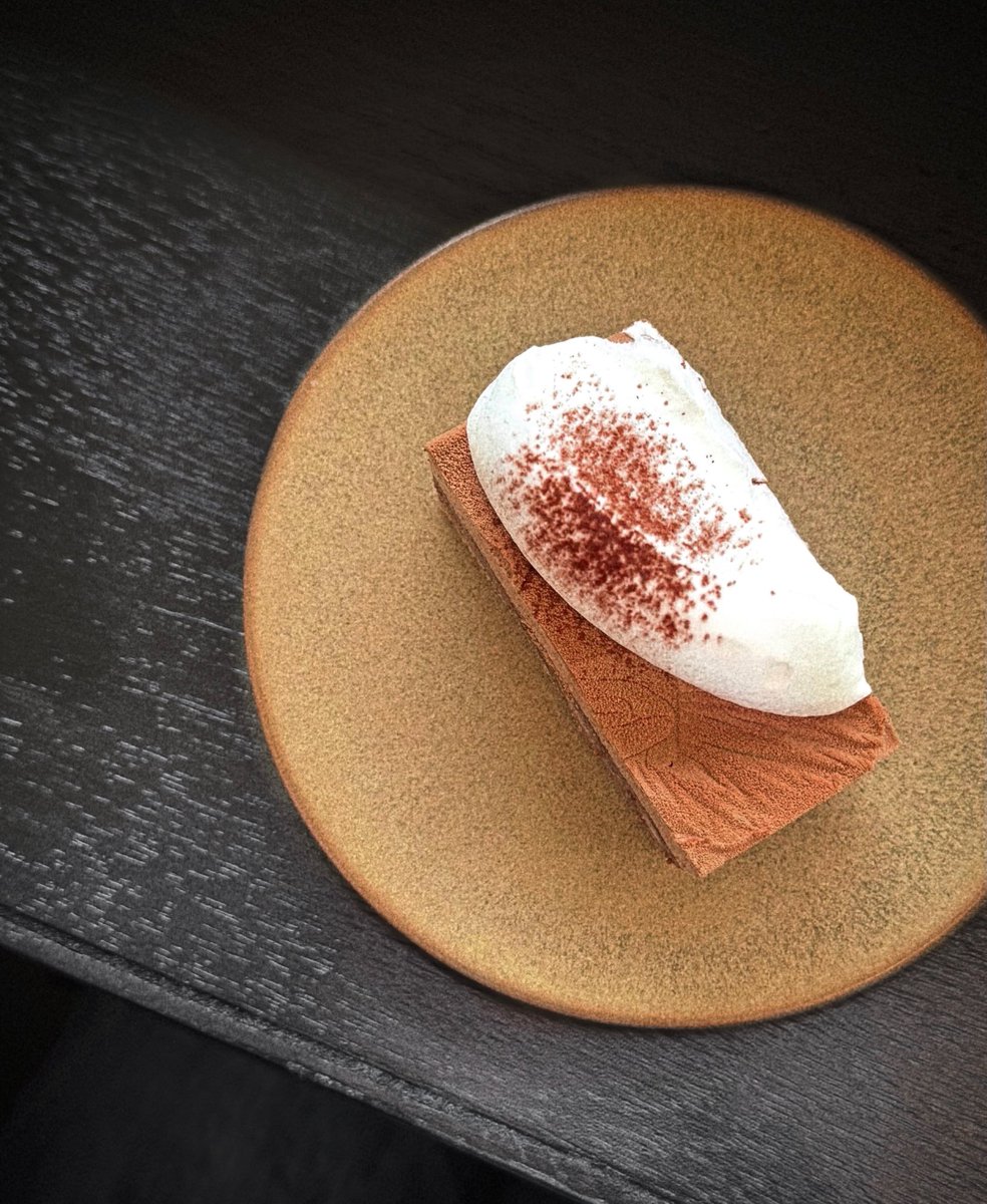 밥 묵는 無 tweet media