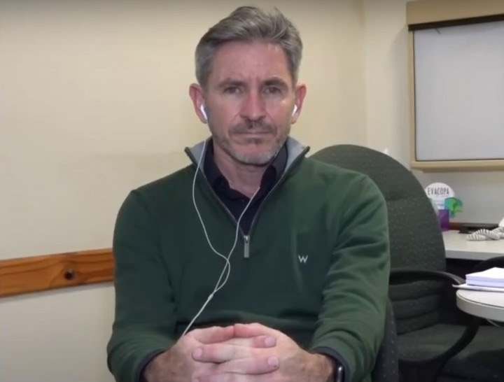 Vía Szeta tweet media