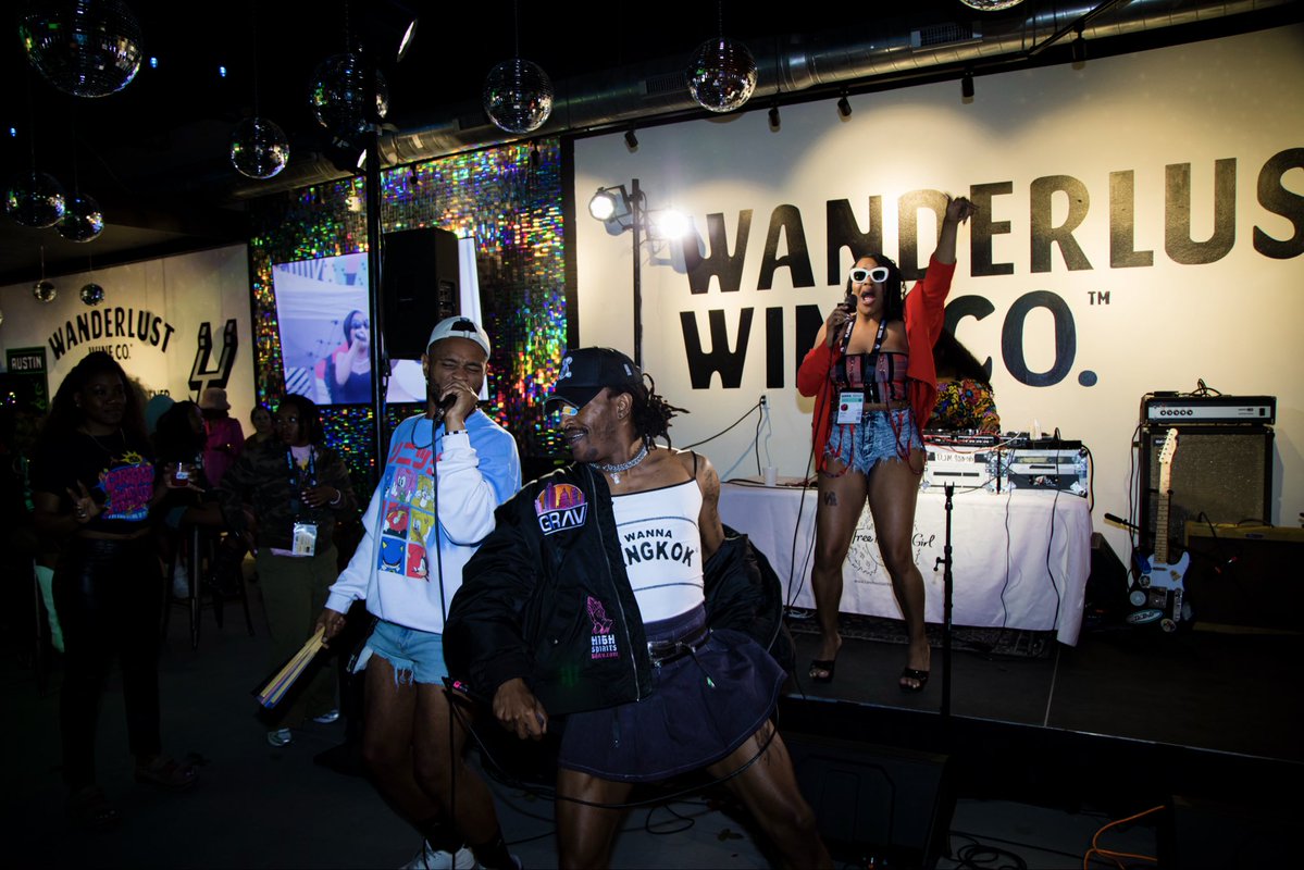 #CareFreeBlackGirl tweet media