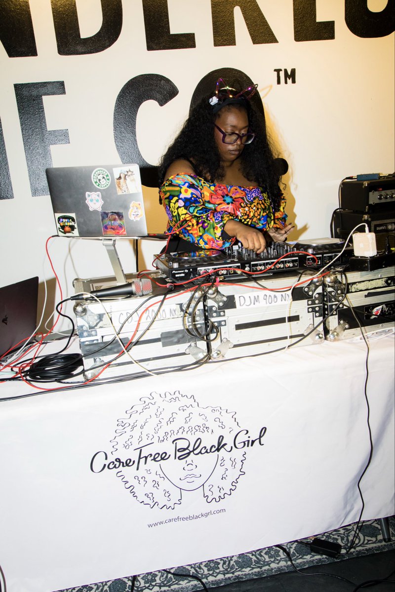 #CareFreeBlackGirl tweet media