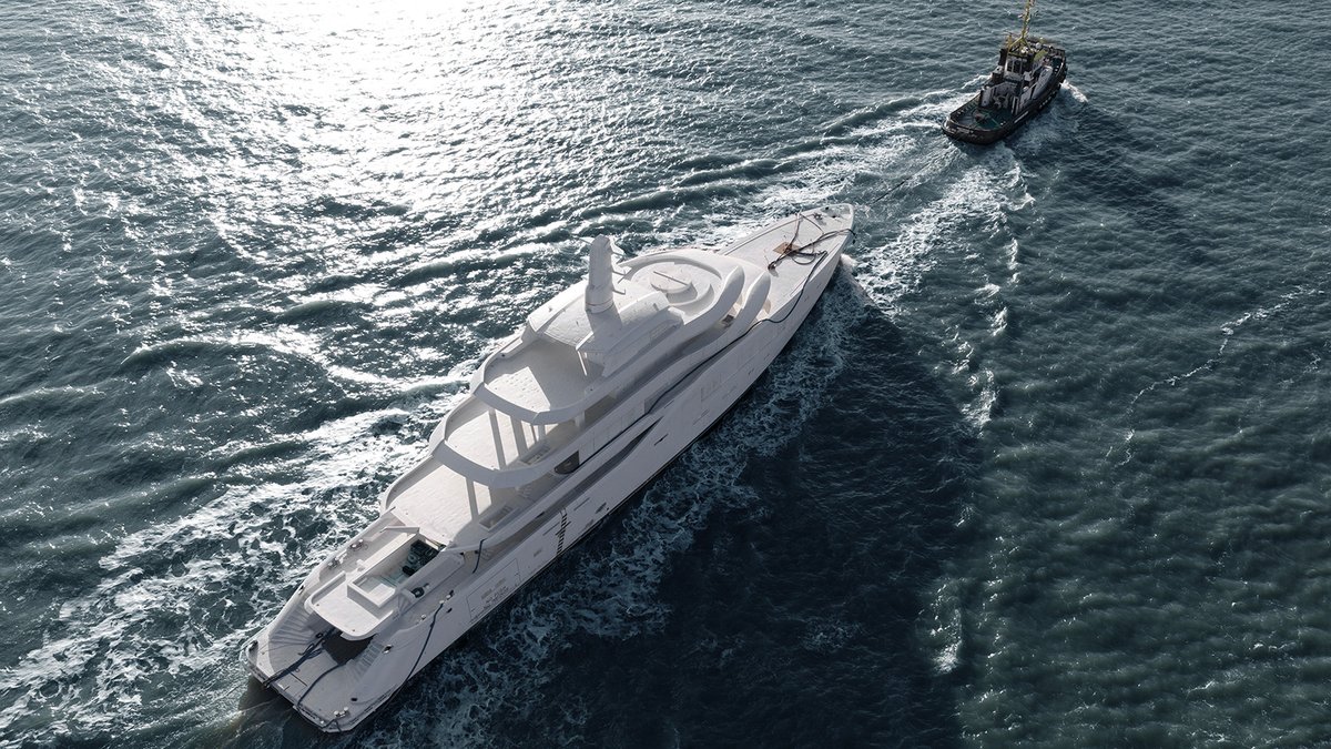 BOAT International tweet media