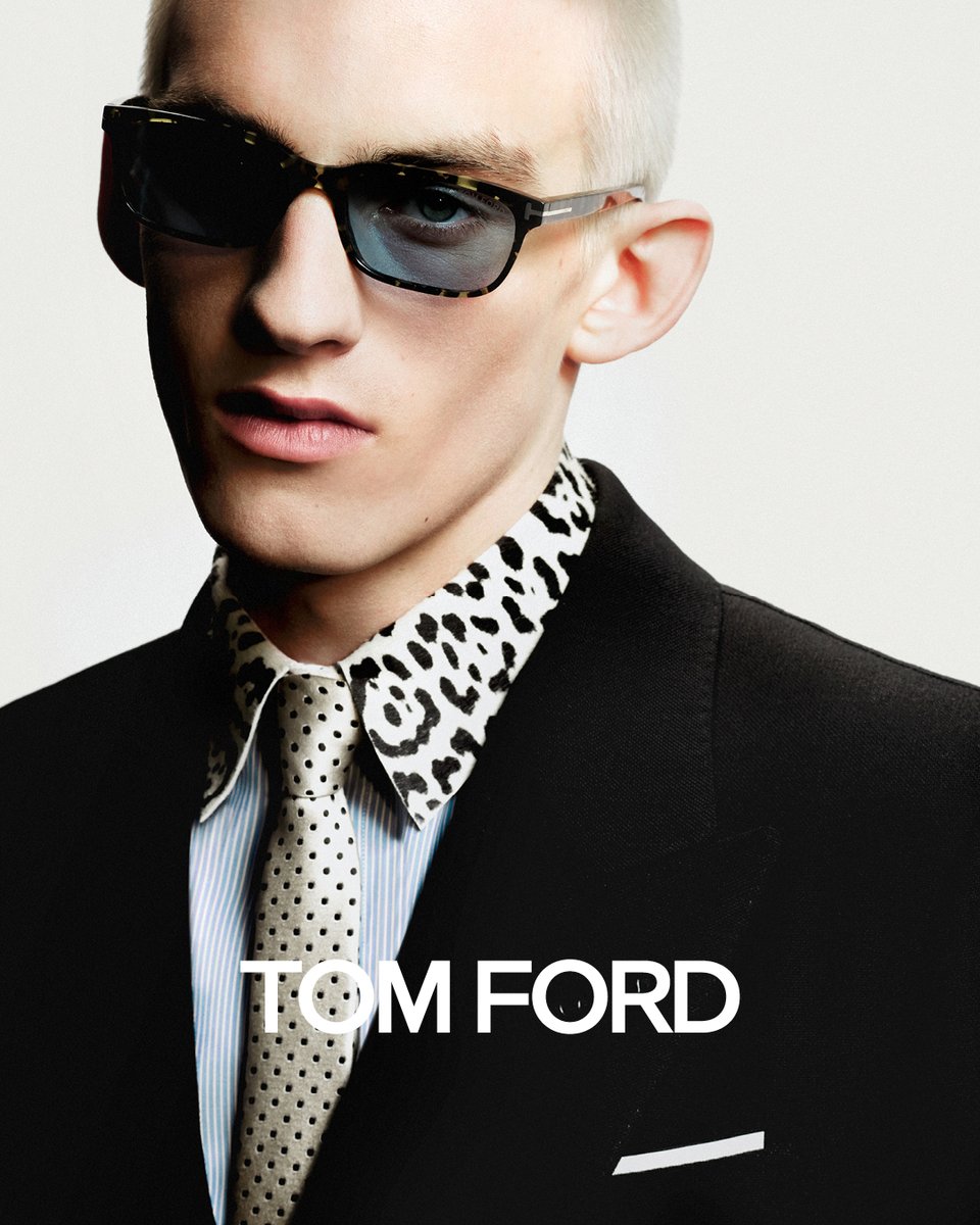 TOM FORD tweet media