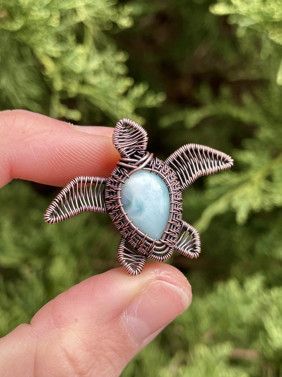 𝕎𝕚𝕔𝕜𝕖𝕕 𝕎𝕚𝕣𝕖 ℂ𝕣𝕒𝕗𝕥𝕤 tweet media