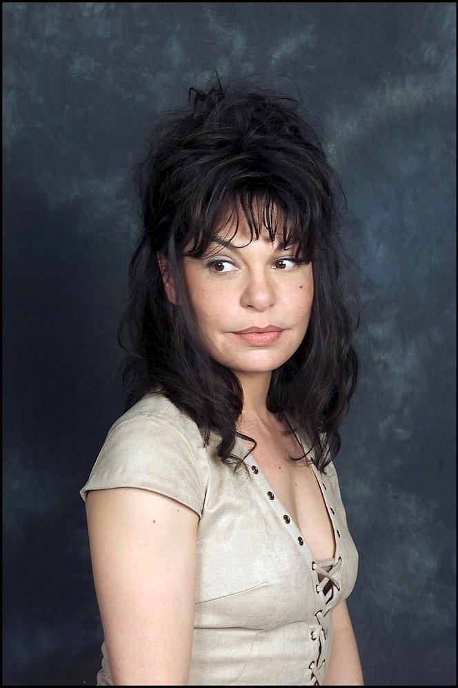 Je vous trouve très belle !
Et pour toujours,
repose en paix Isabelle !