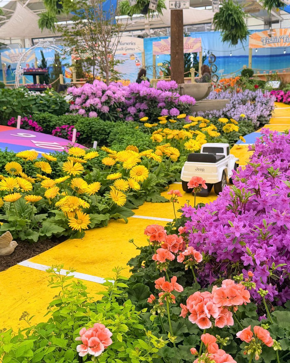 Hicks Nurseries tweet media