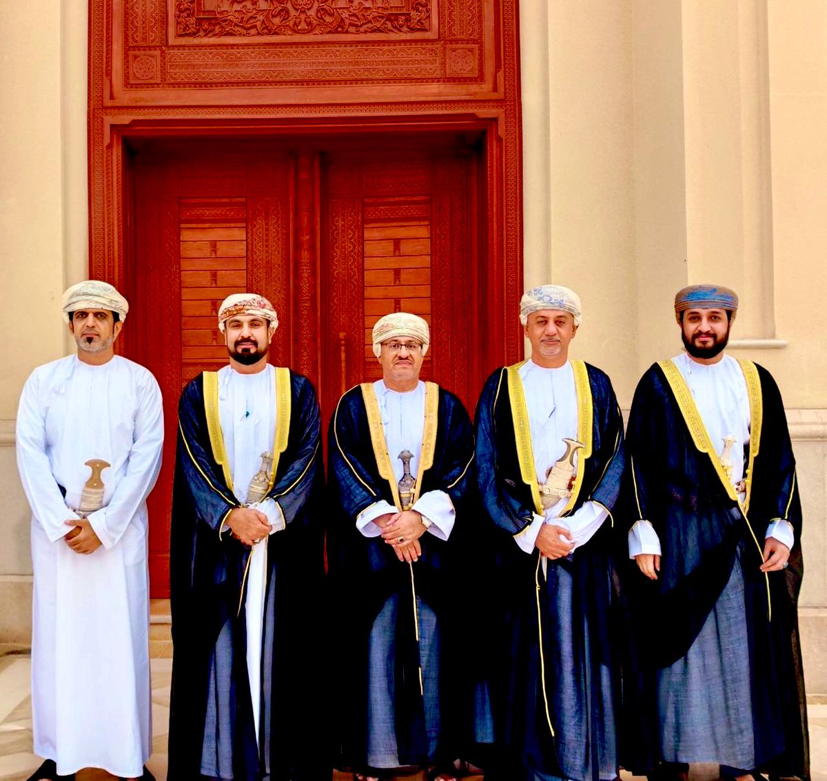 khalhamdi1's tweet photo. من حفل إستقبال سعادة الشيخ والي #صحار للمهنئين بمناسبة عيد الفطر المُبارك . https://t.co/S26bPIzoTZ