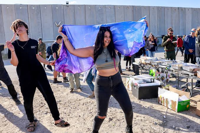 Hilal Chakra tweet media