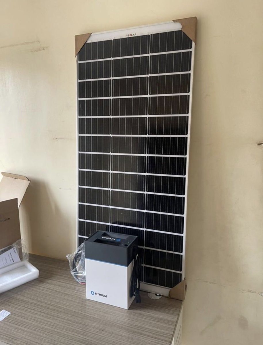 Łn Cømm. tweet media