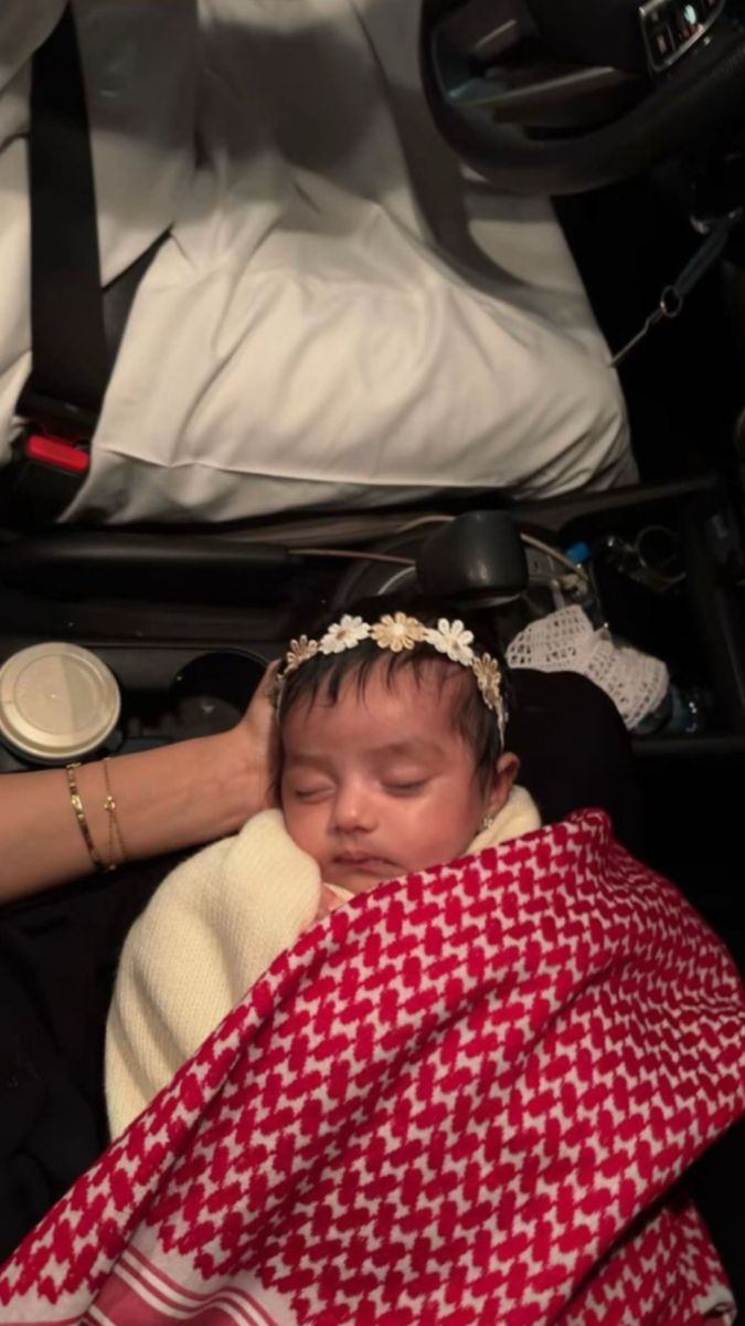 سنيوري tweet media