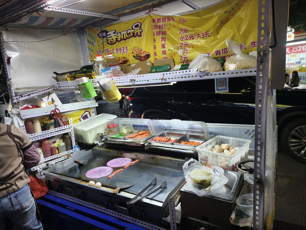 Beliectioners4life tweet media