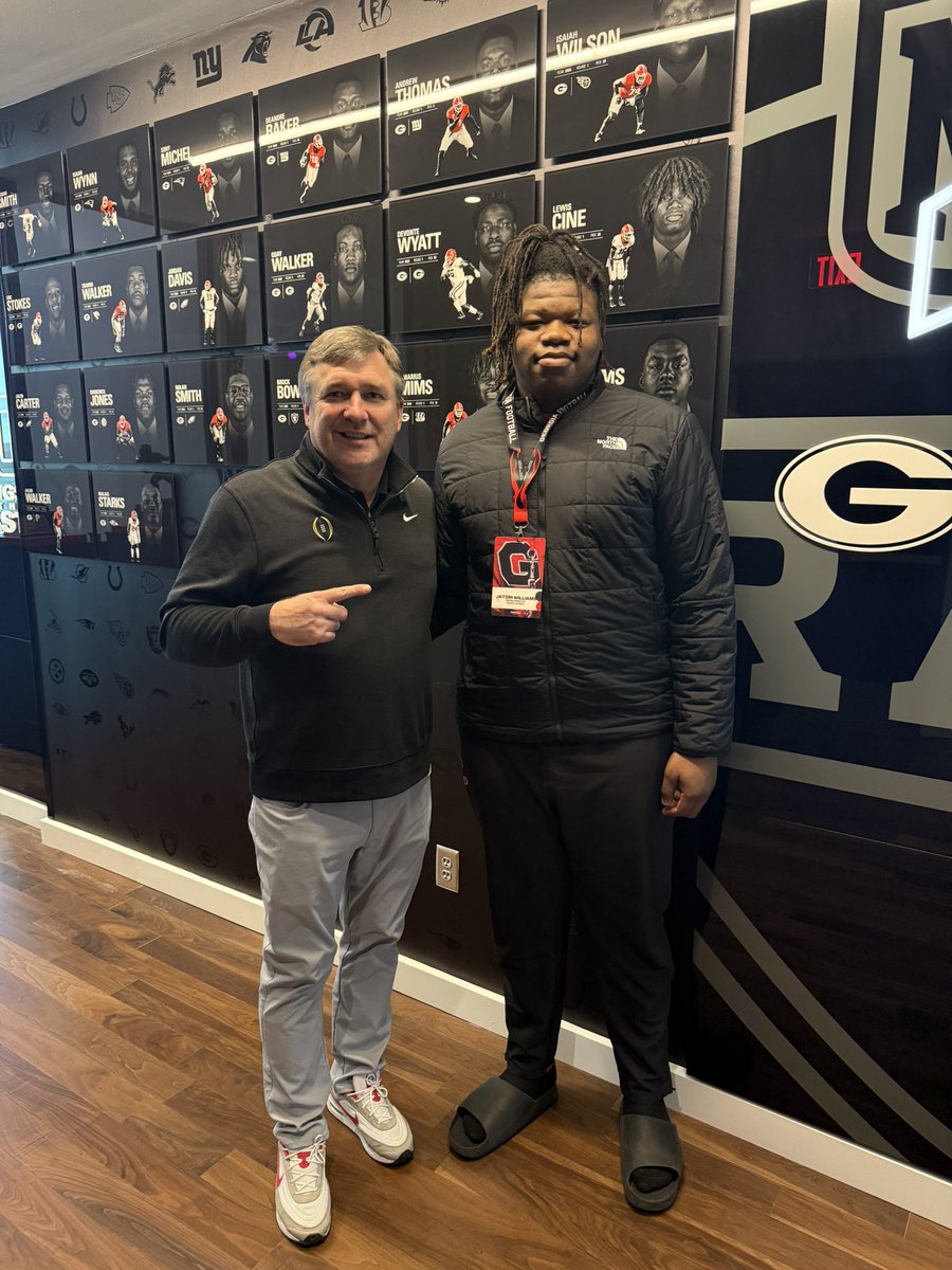 Jatori (JT) Williams 4⭐️ OL tweet media