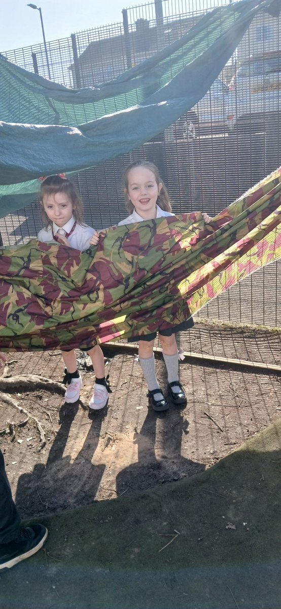 Mrs Heron tweet media