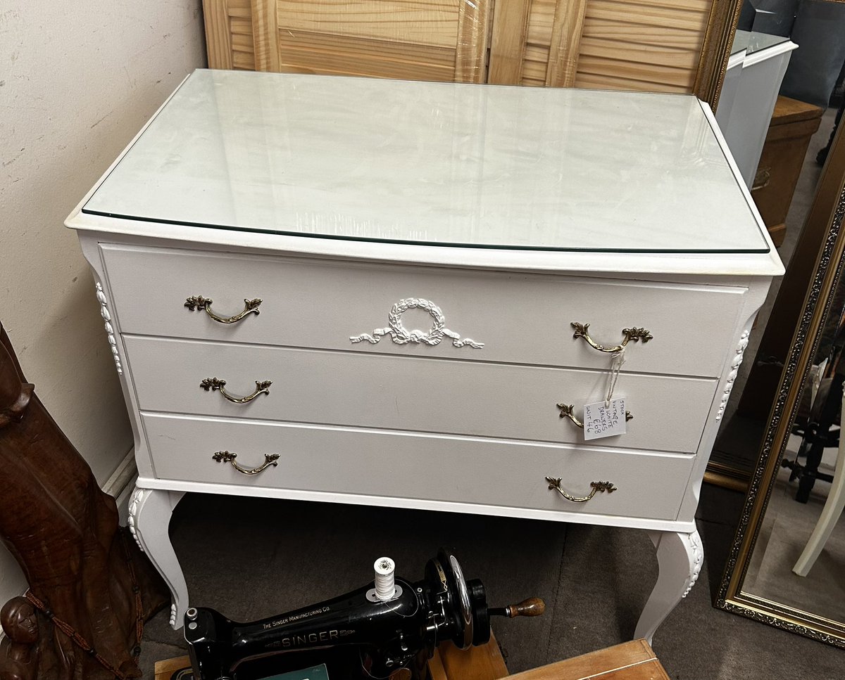 Matlock Antiques tweet media