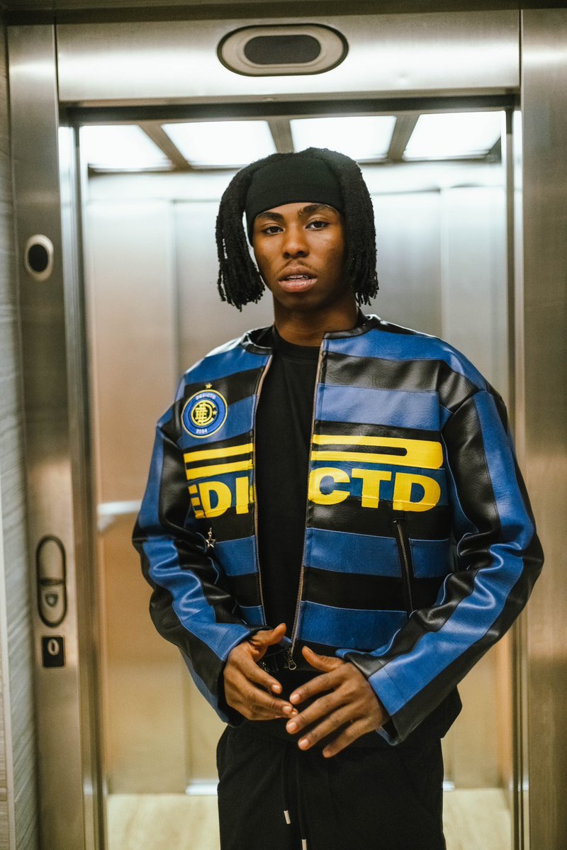 wizo_sylvester tweet media