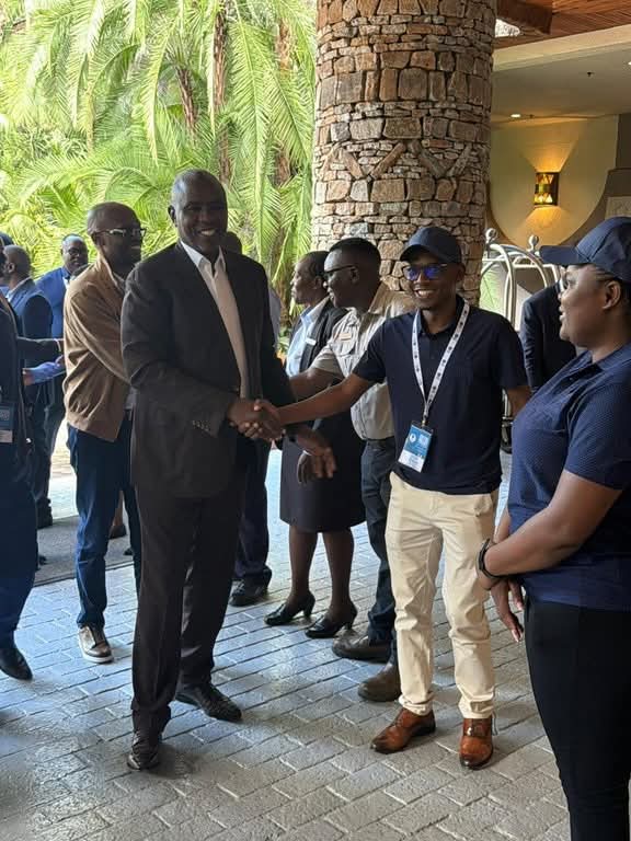 VaTagwirei tweet media