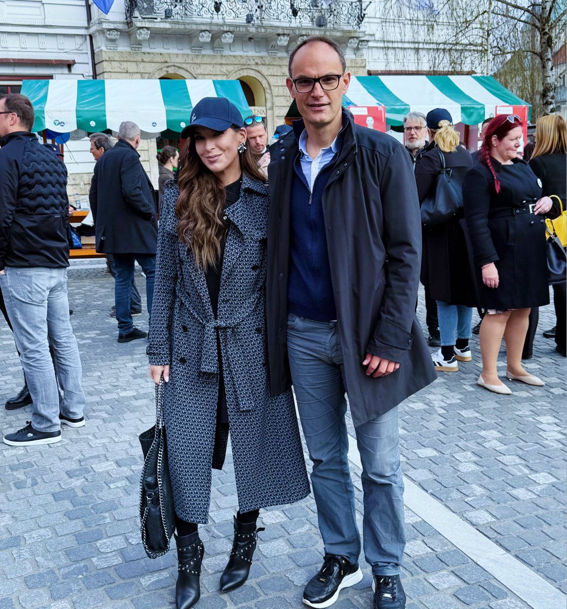 Eva Irgl tweet media