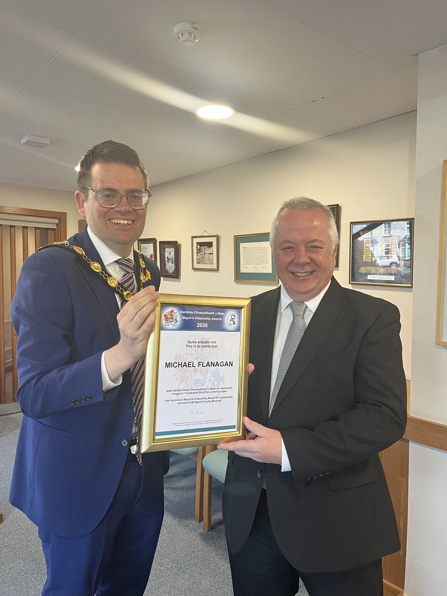 Mike Flanagan tweet media