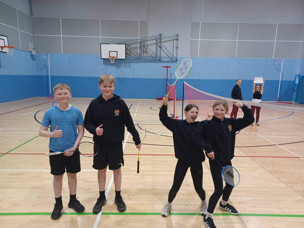 NAActiveSchoolsLargsCluster tweet media