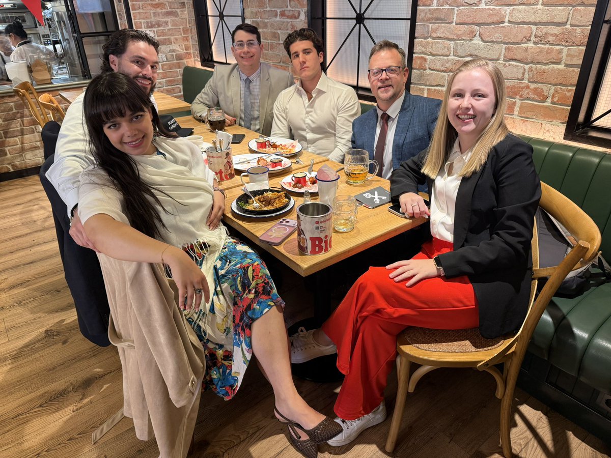 Ernst Roets tweet media