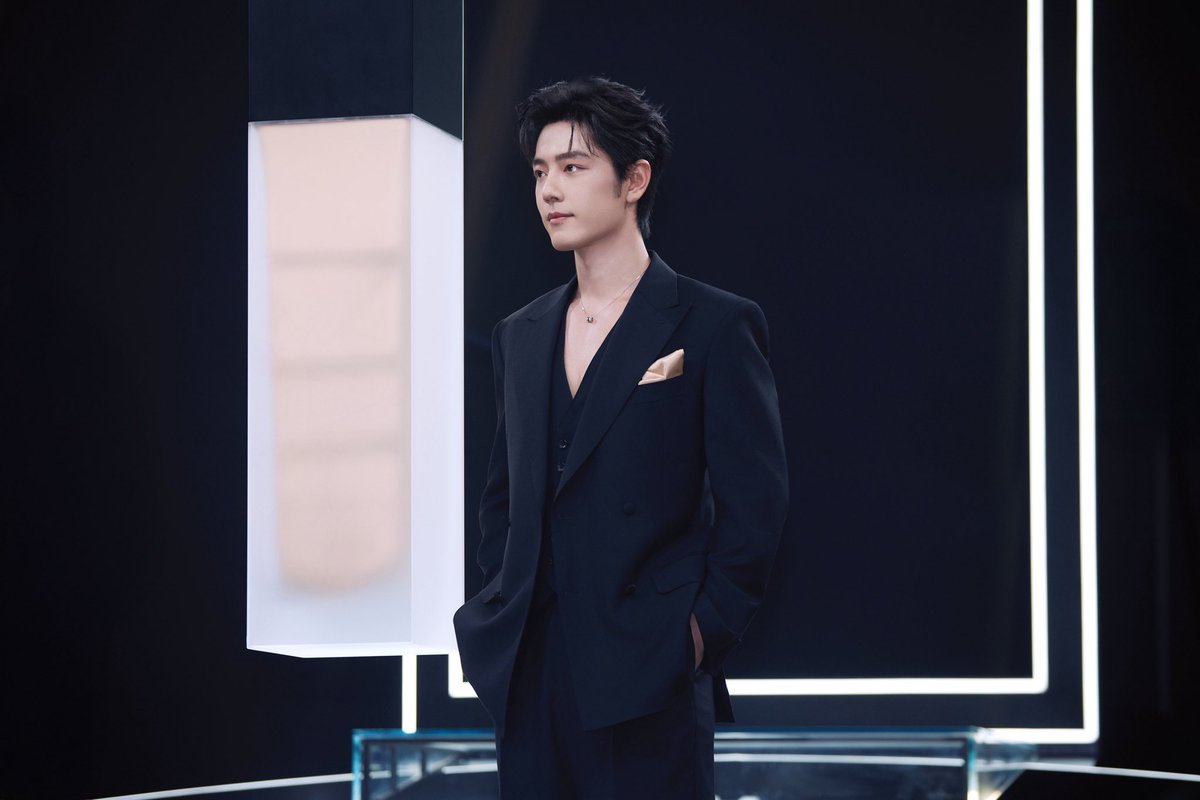 XZFCTH1005's tweet photo. 2026.03.20 https://t.co/1P11vRsQQw Weibo⭐️

เซียวจ้าน งานเปิดตัวผลิตภัณฑ์​ใหม่ NARS​ Natural​ Matte​ Longwear​ Foundation วันนี้ ✨

   “วันวสันตวิษุวัต​  เป็นวันที่ดีที่จะได้พบกับเซียวจ้าน  ราตรีสวัสดิ์ 🌕”

18 รูป [1/5]
📸: 肖战工作室
https://t.co/tW9dLefhBd

#XiaoZhanNarsEvent26
#XiaoZhanxNARS 
#XiaoZhan #肖战 #เซียวจ้าน​
#XiaoZhanFCThailand