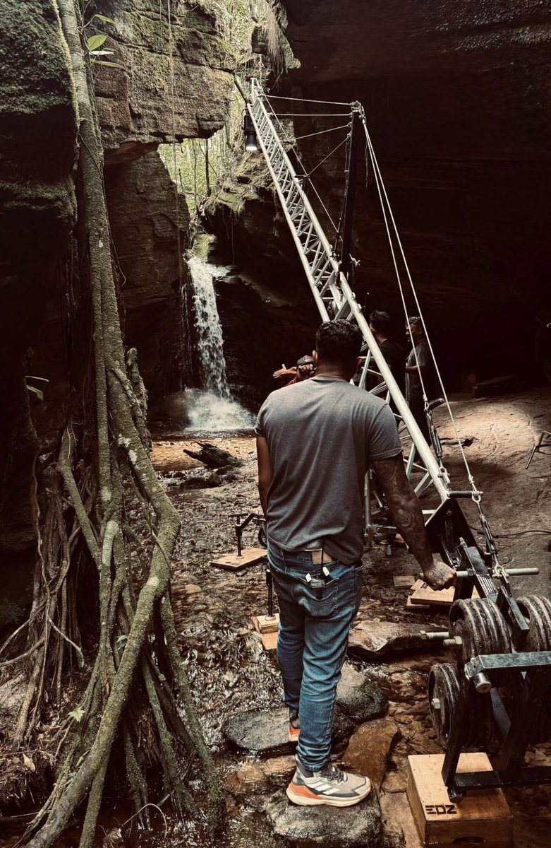 Anitta Golden tweet media