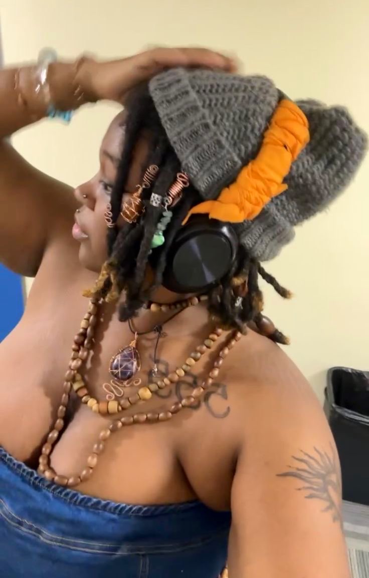 Amiygnweb's tweet photo. I’m spiritually protected and I’m strong in Spirit No need for Prayers just meditations and Consistency 🔒 https://t.co/OBfoMxVANo