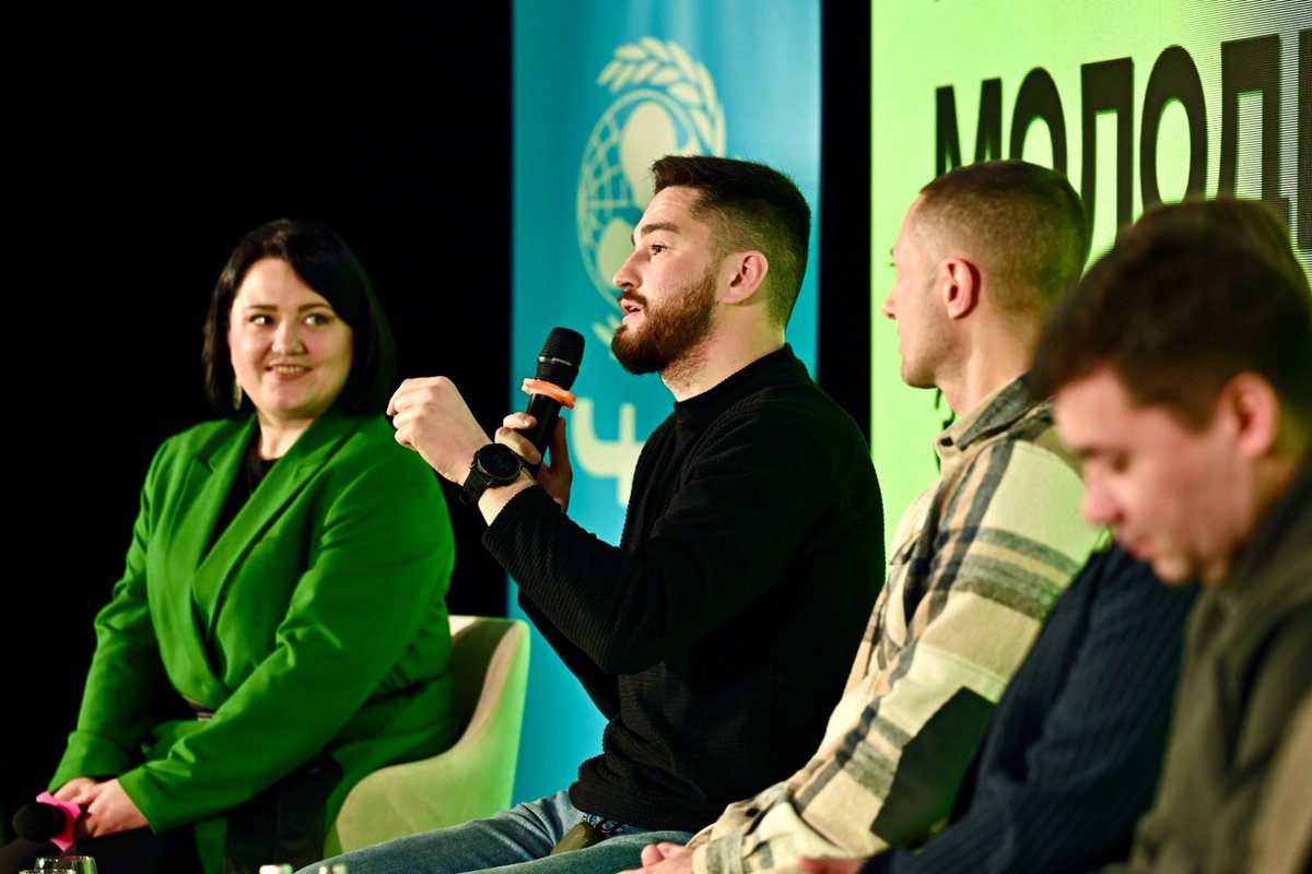 UNICEF Ukraine tweet media