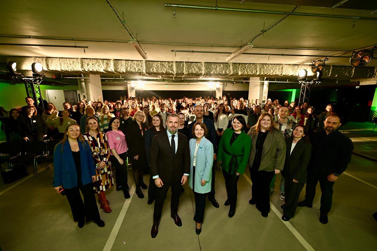 UNICEF Ukraine tweet media