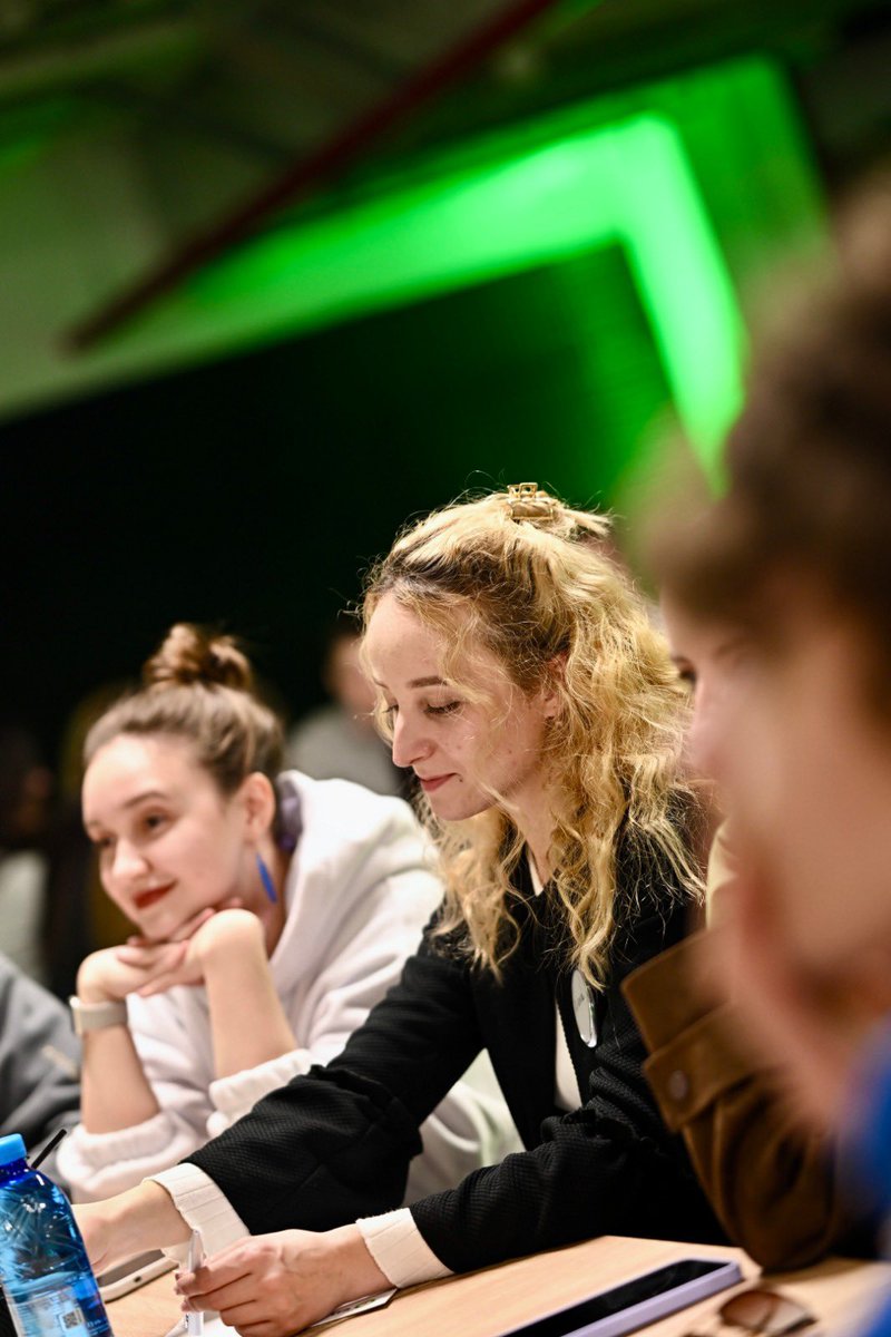 UNICEF Ukraine tweet media