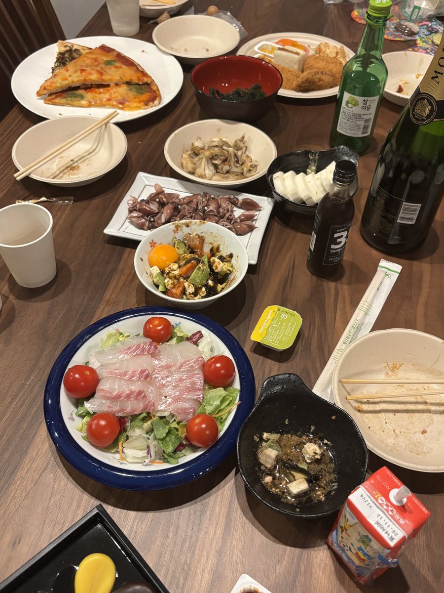 えみすけ tweet media