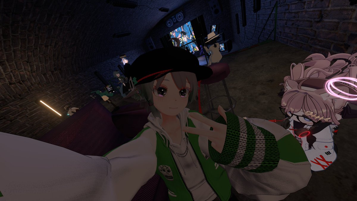 かんらふ tweet media