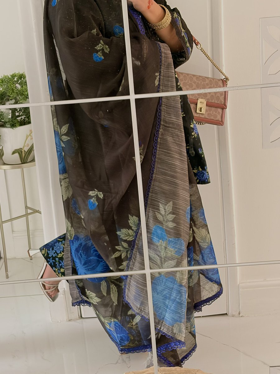 𝑅𝑜𝓈𝑒𝓁𝓁𝑒 ৻ꪆ tweet media