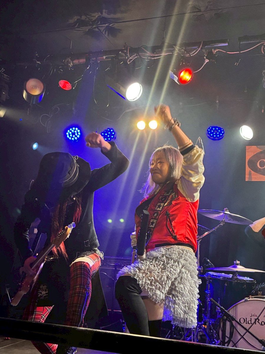 PHALANX_FUKUI's tweet photo. ハプニングもありましたが、
楽しく演奏させていただきました♫

白崎くん幹事のPOSさんとの合同打ち上げもめちゃくちゃ楽しい時間でした♫

会場関係者の皆様、共演の皆様、お客様。
この日お世話になりました皆様本当にありがとうございました♫ https://t.co/GLqYCDXGKr