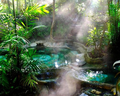 spabusiness.com tweet media