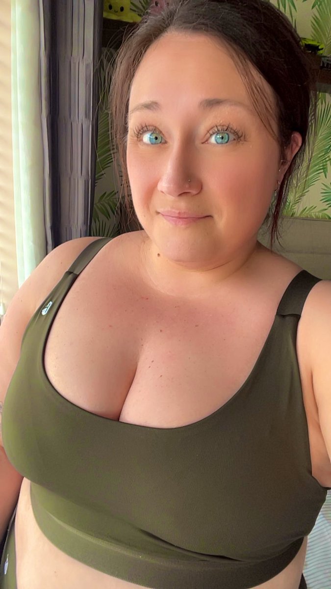 Cara. With a C 🤍 tweet media