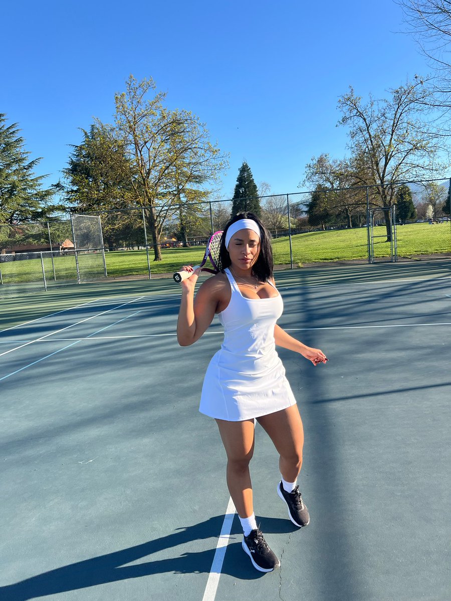 Majito_P20's tweet photo. 🎾🍷 https://t.co/EINfxs5G9e