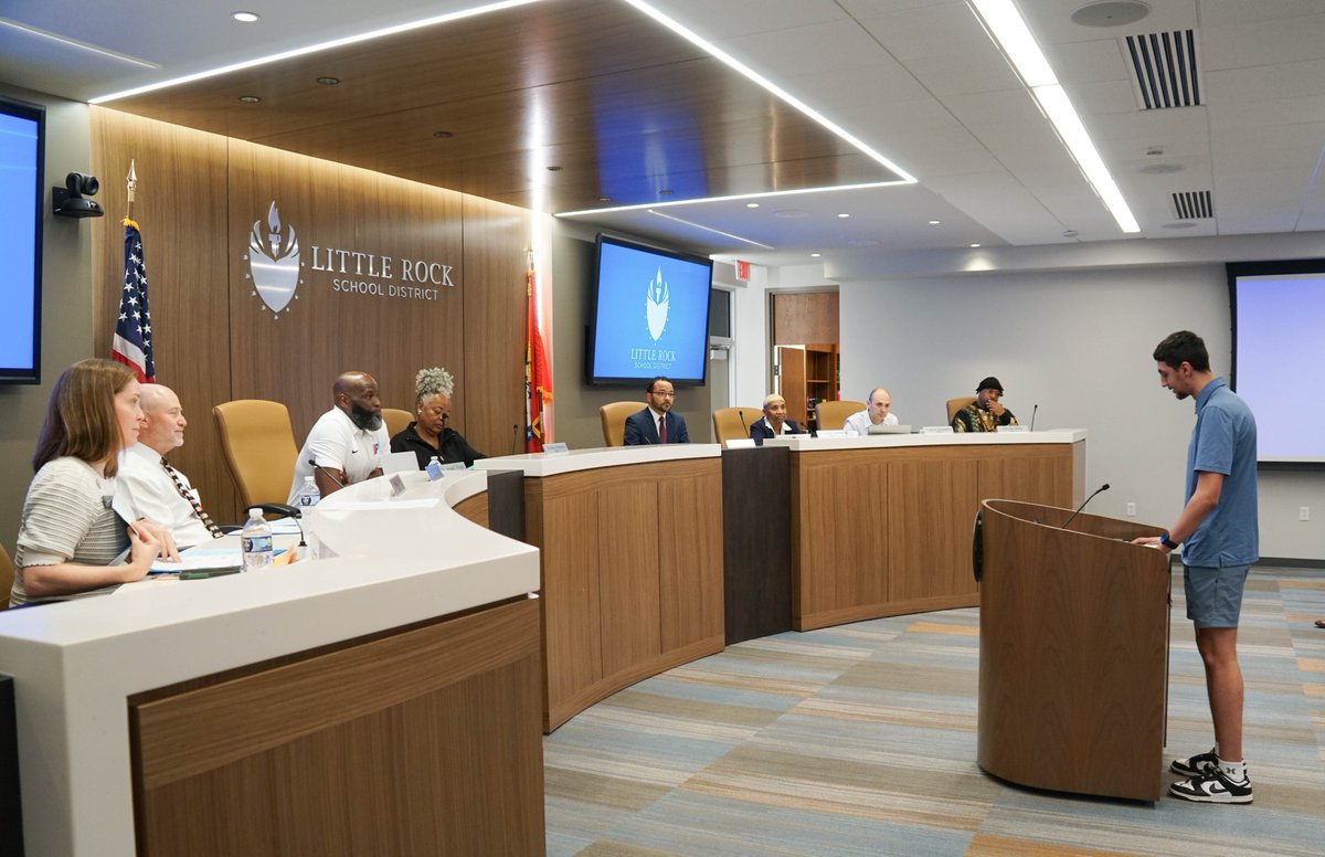 Little Rock School District tweet media