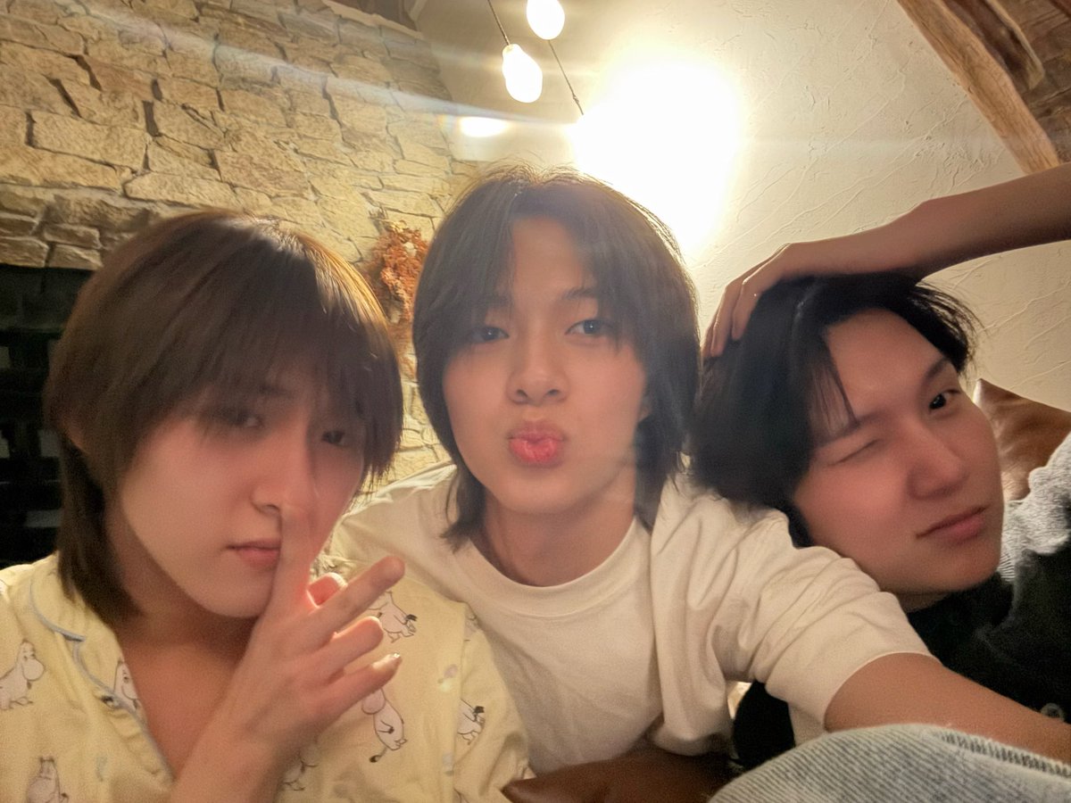 ไม่หลับไม่นอน 55555 🌙