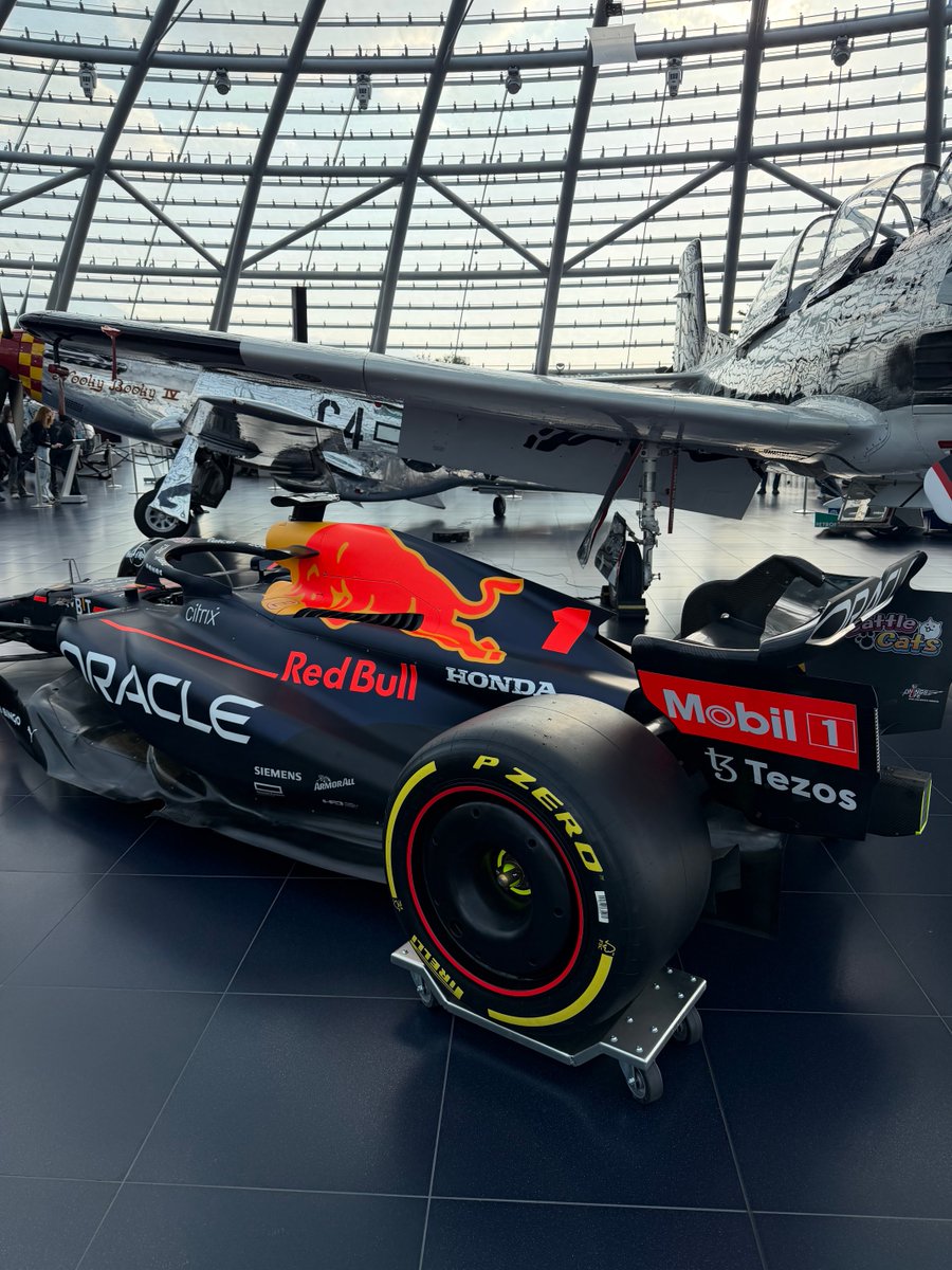 ᒍOSᙓᕵᕼ 𝕏 tweet media