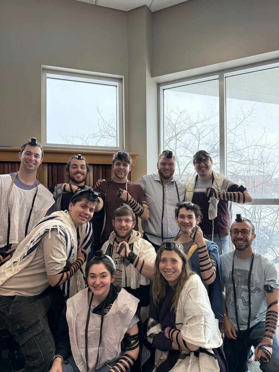 JewishColumbus tweet media