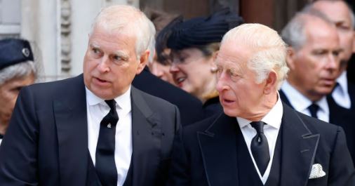 Mirror Royal tweet media