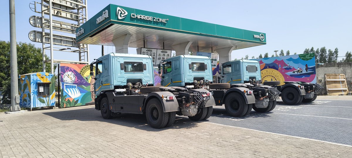 kartikey_me's tweet image. Sign of things to come in India ! #electricvehicles #evcharging