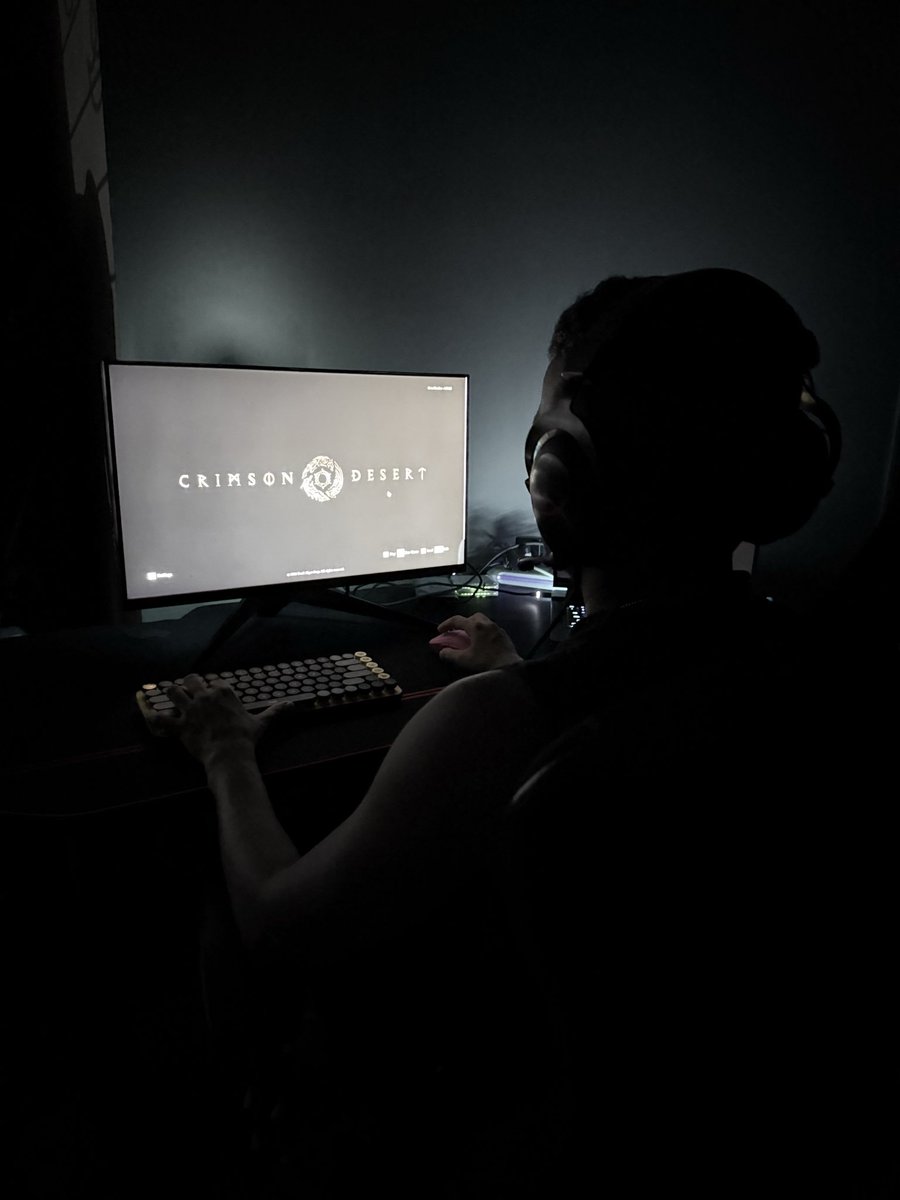 If there’s one thing #Crimsondesert has taught me, it’s that you shouldn’t always trust the reviews. You really have to experience this game for yourself! Honestly, it’s one of the best investments you can make right now.  

#Crimsondesert