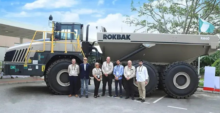 African Review tweet media