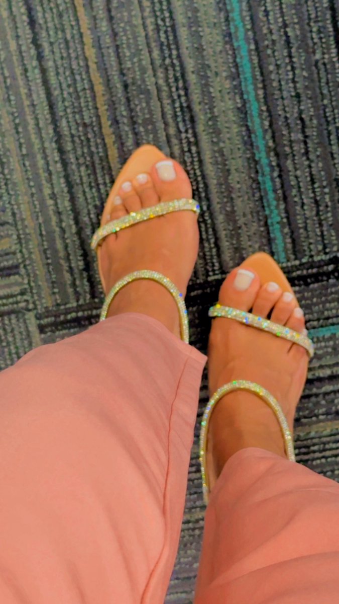 La Patrona 👸🏽👑🍍 tweet media