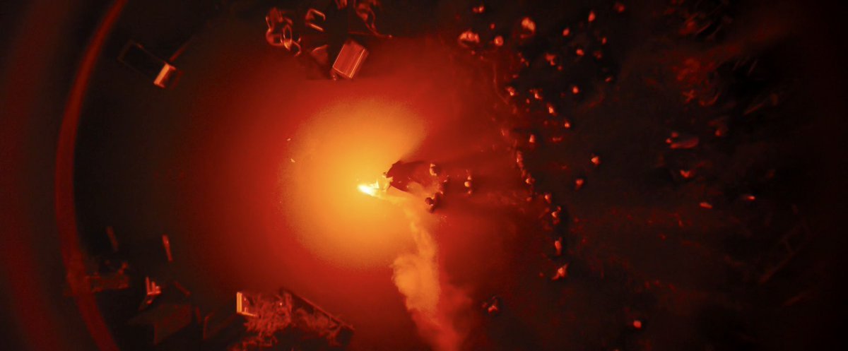 Batman Sabrina tweet media