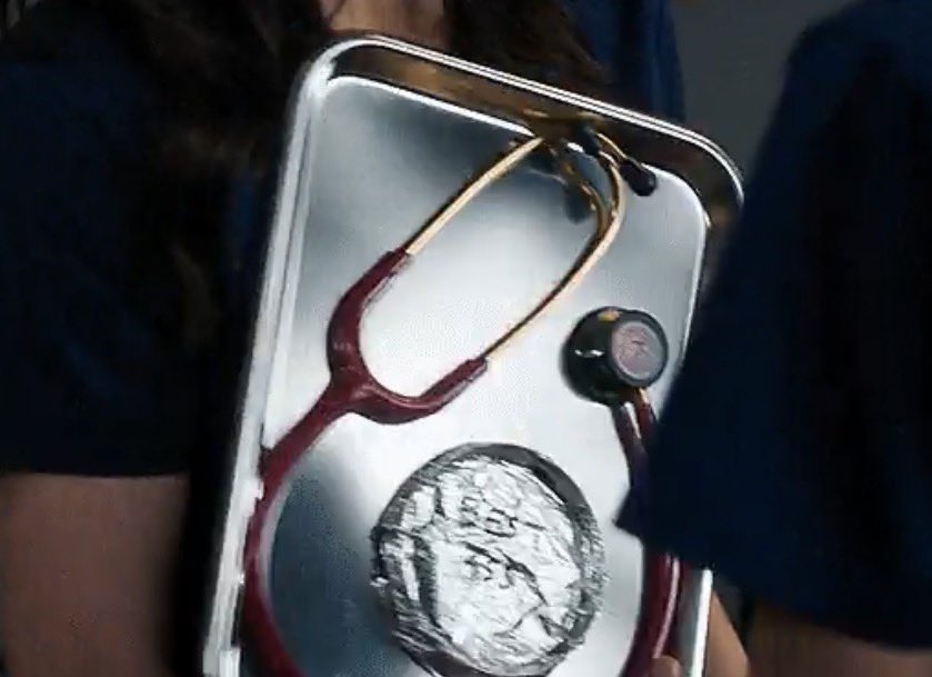kaibartleyscat's tweet image. what if we start seeing them using these stethoscopes 😭😭 #ameloni