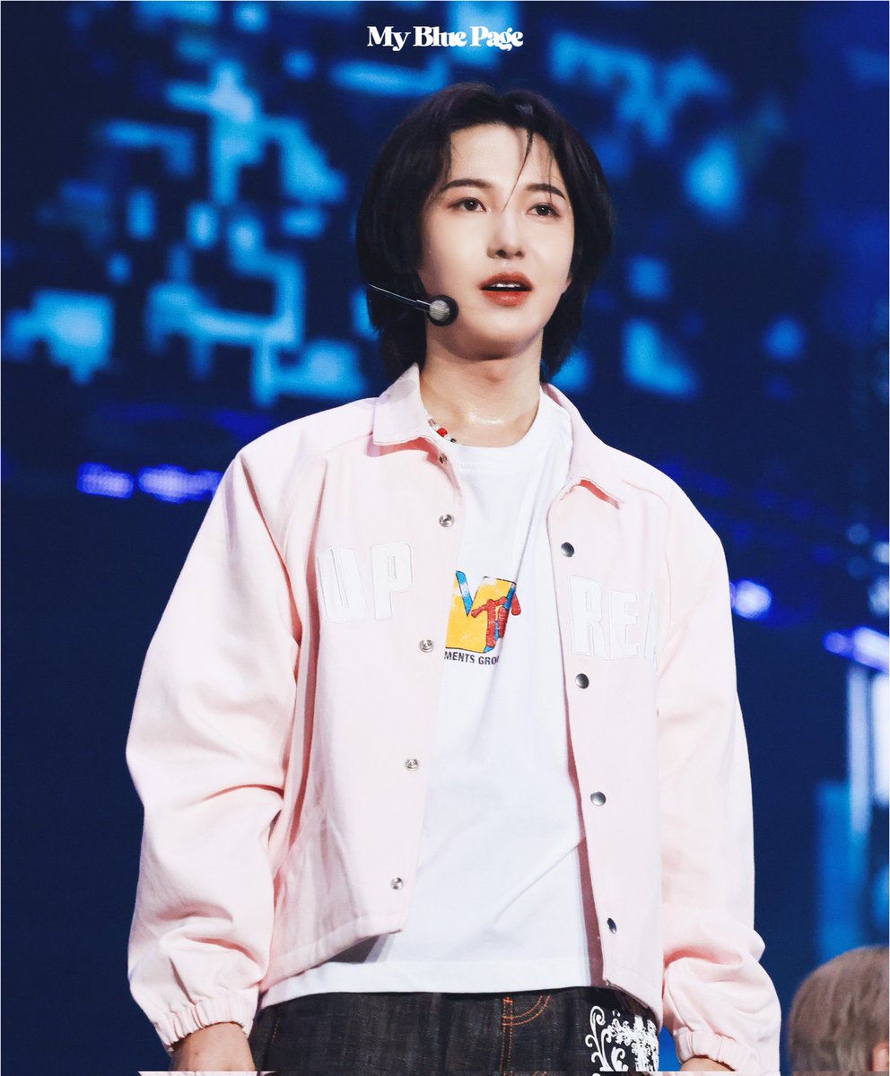 ᴍy ʙʟᴜᴇ ᴩᴀɢᴇ tweet media